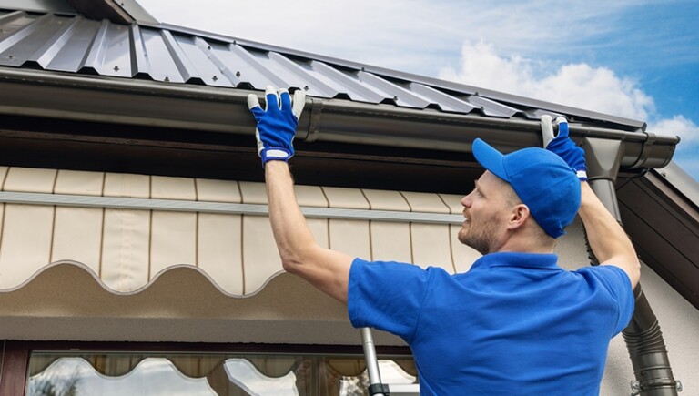 eavestrough repair cleaning 768x435