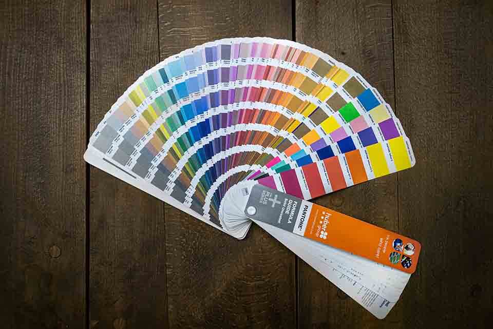 Apply sample paint patches to walls to choose the best paint color to paint your house.