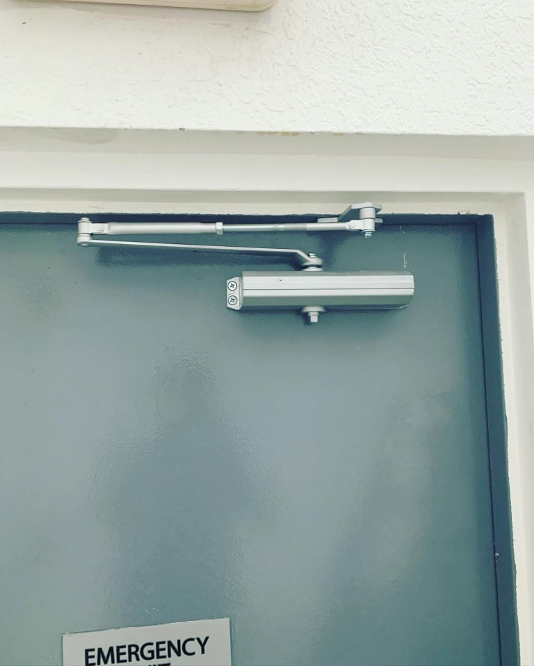 Next Door Locksmith Service Locksmith Fort Lauderdale nextdoorlocksmithservices.com 19 768x958