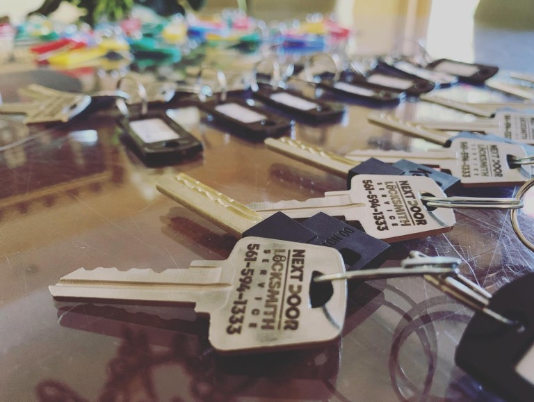 Next Door Locksmith Service Locksmith Fort Lauderdale nextdoorlocksmithservices.com 25 768x578